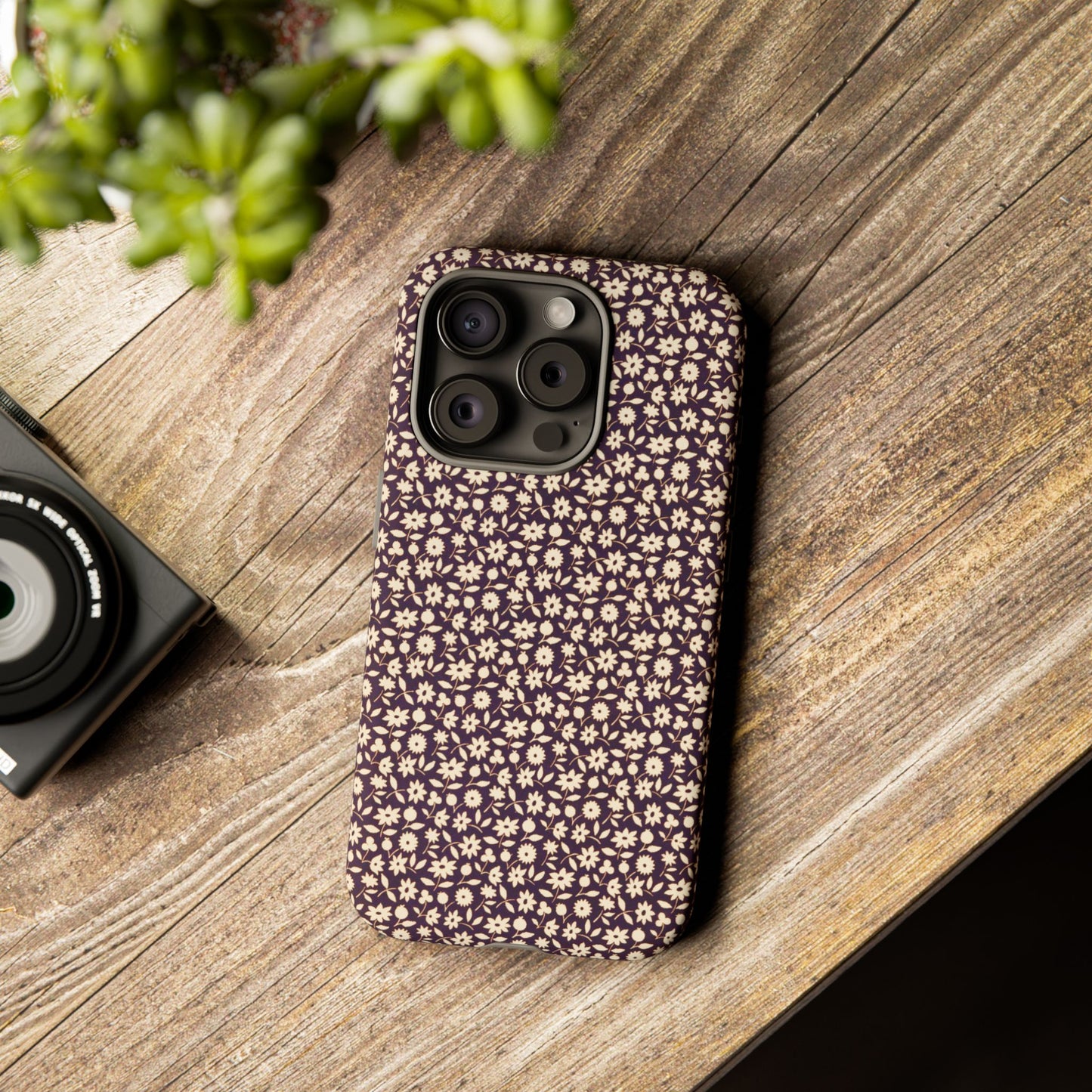Coffee and Cream Vintage Floral Pattern iPhone Case