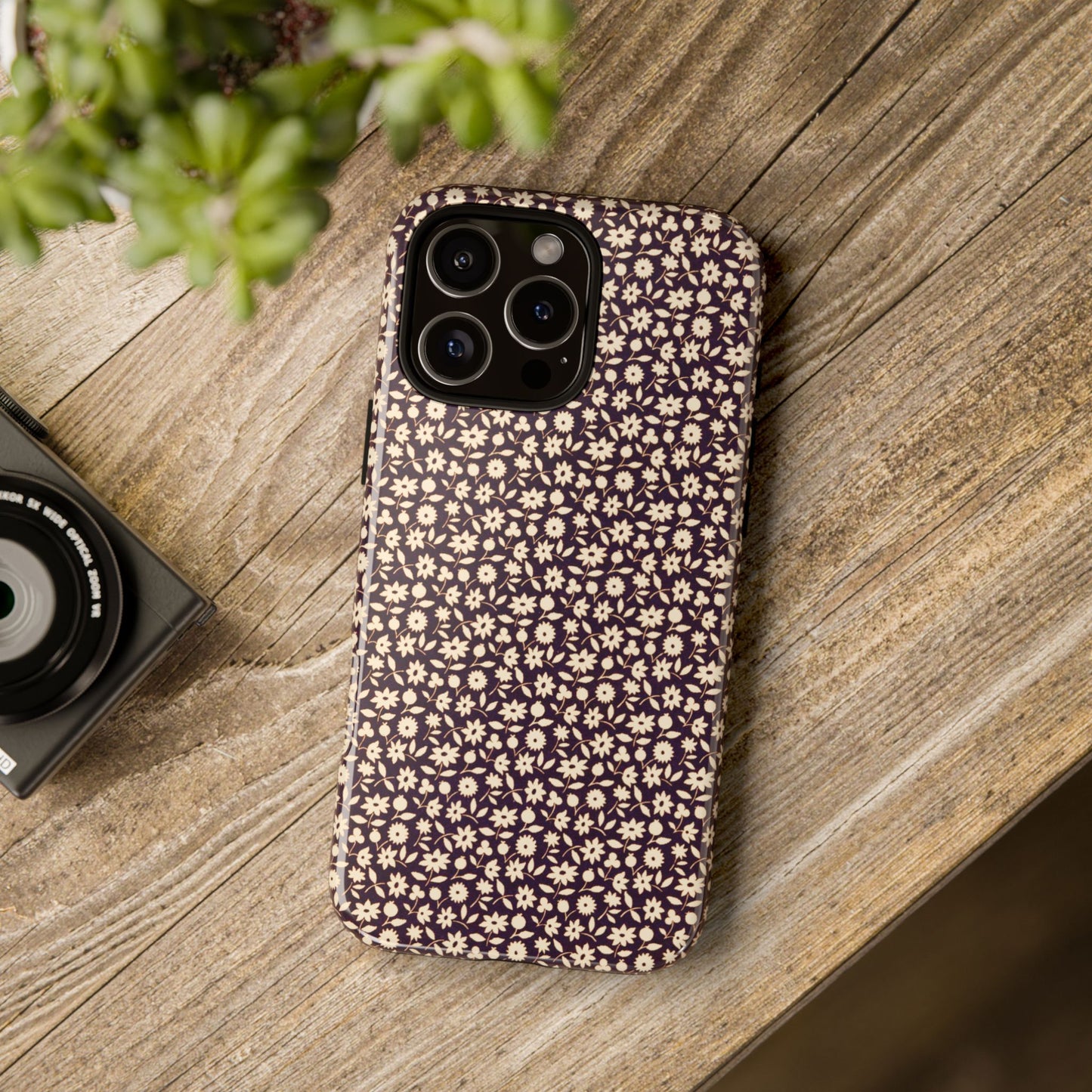 Coffee and Cream Vintage Floral Pattern iPhone Case